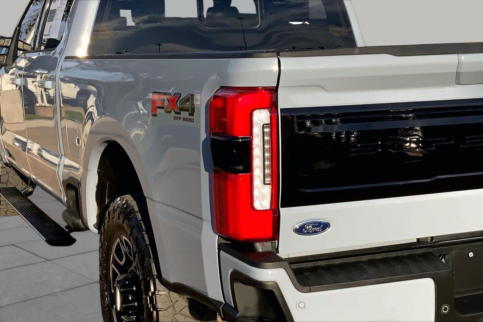 Certified 2025 Ford F250 Platinum AWD/4WD image 29