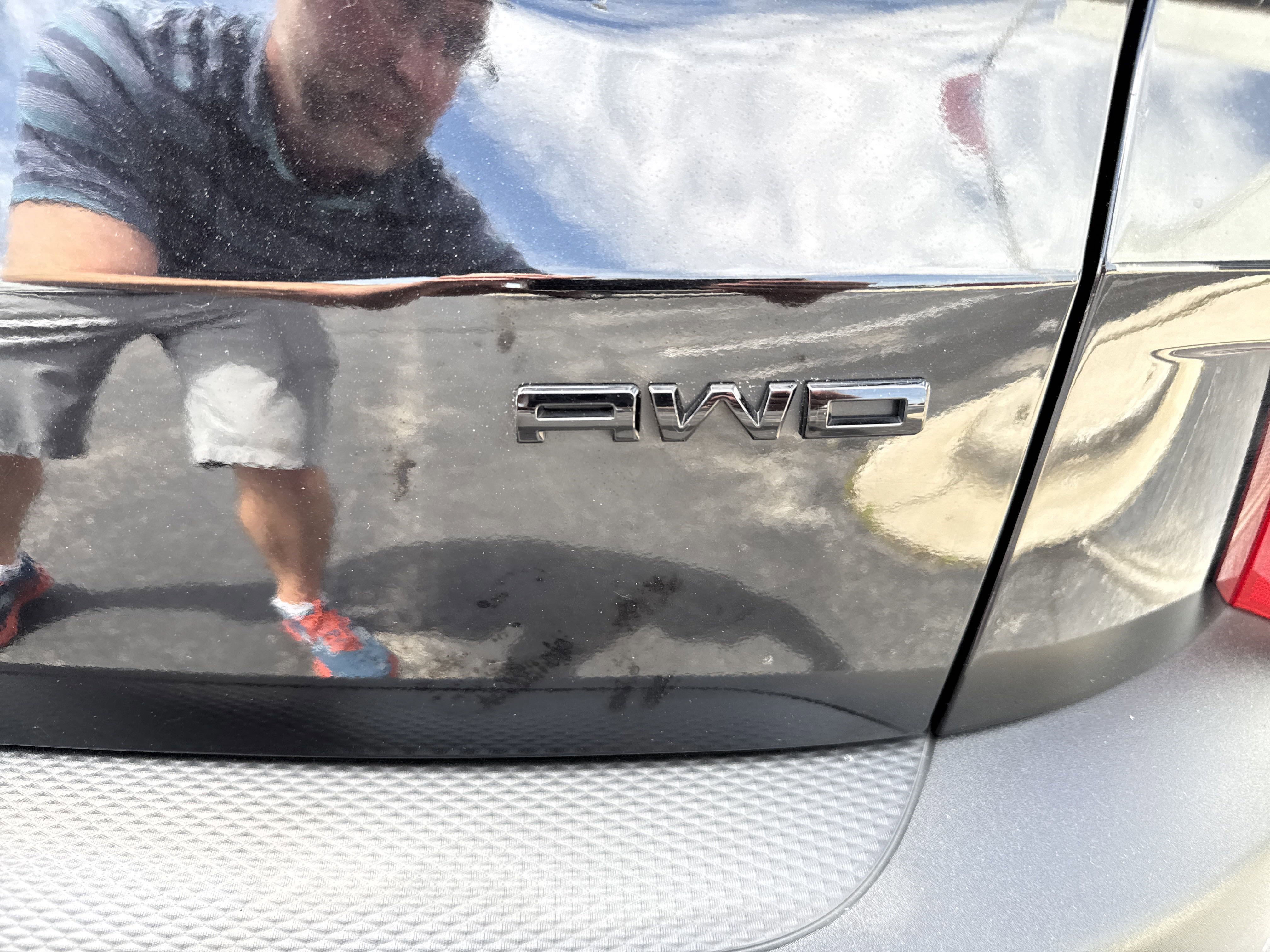 Certified 2022 Ford Escape SEL w/ SEL Stealth AWD Package image 12