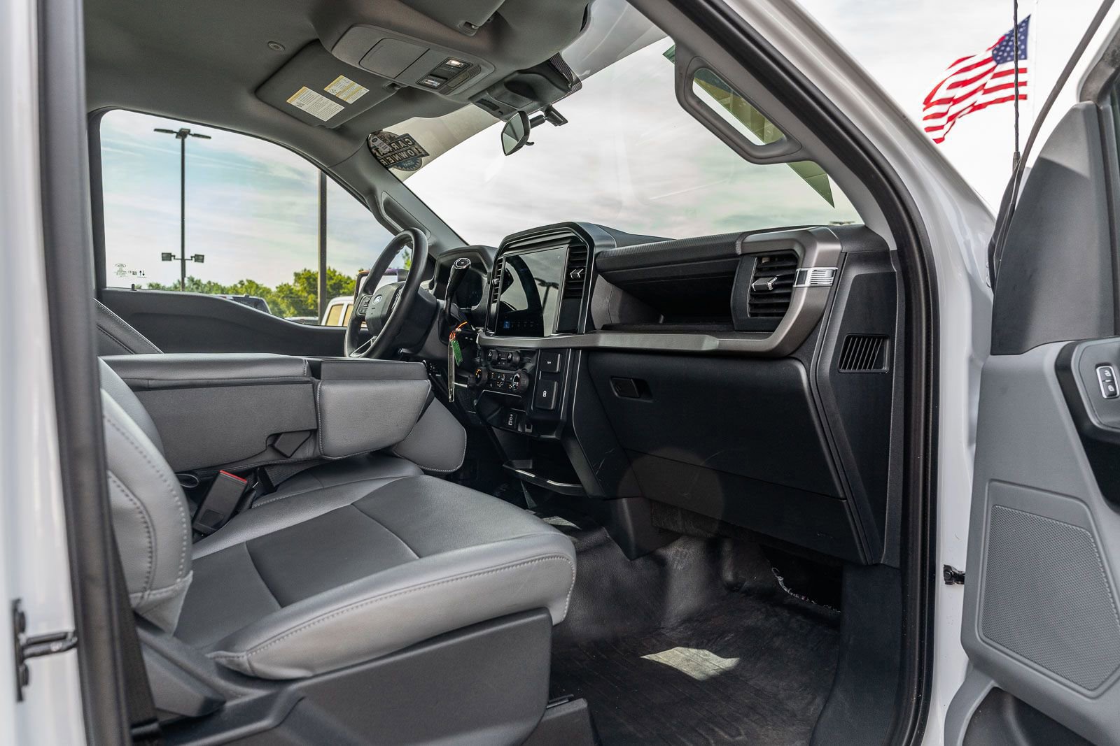 Certified 2025 Ford F150 XL AWD/4WD image 11