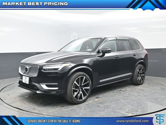 Used 2023 Volvo XC90 B6 Plus w/ Protection Package AWD/4WD image 1