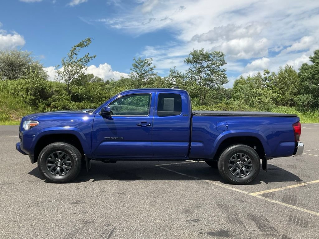 Used 2022 Toyota Tacoma SR5 AWD/4WD image 27