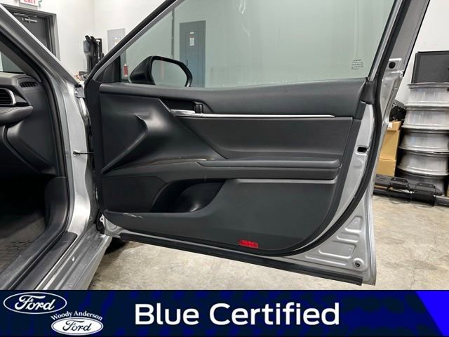 Used 2021 Toyota Camry SE image 28