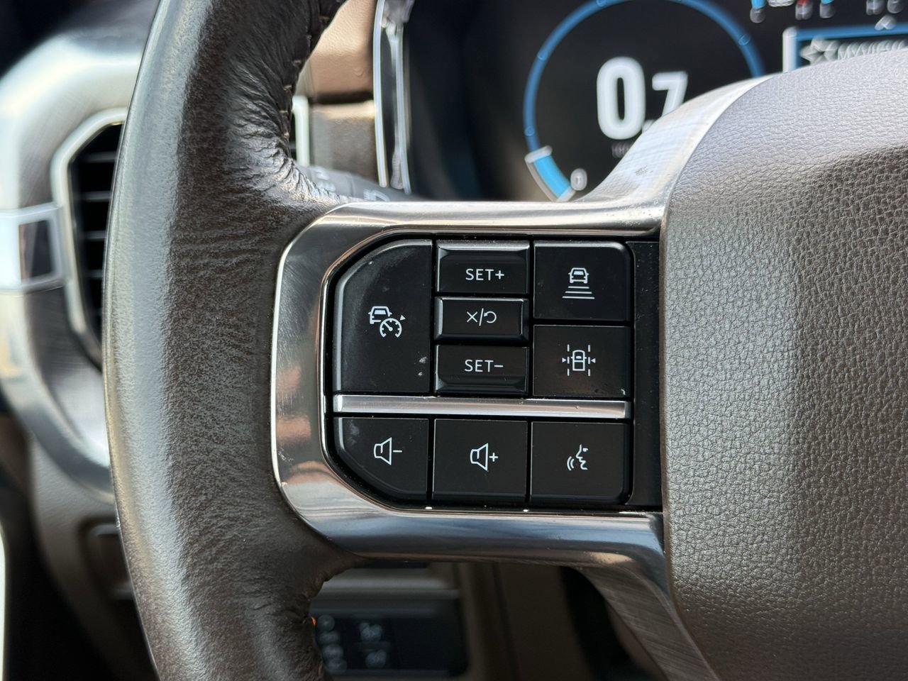 Certified 2022 Ford F150 King Ranch w/ Equipment Group 601A High image 13