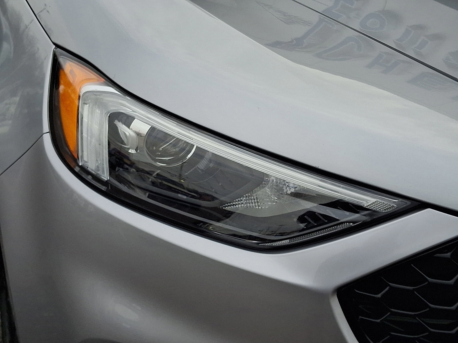 Certified 2022 Ford Edge ST-Line image 9