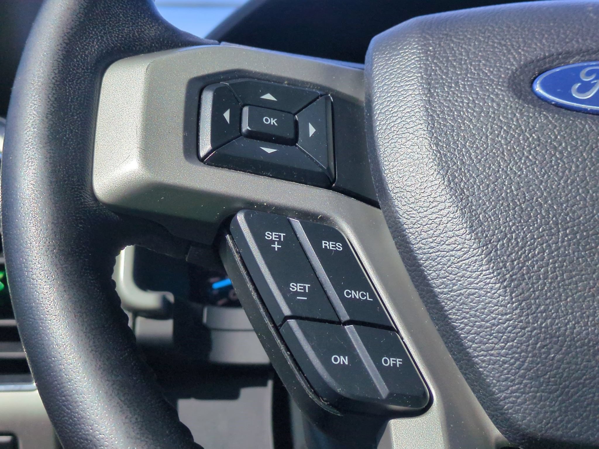 Certified 2019 Ford F150 Lariat RWD image 16