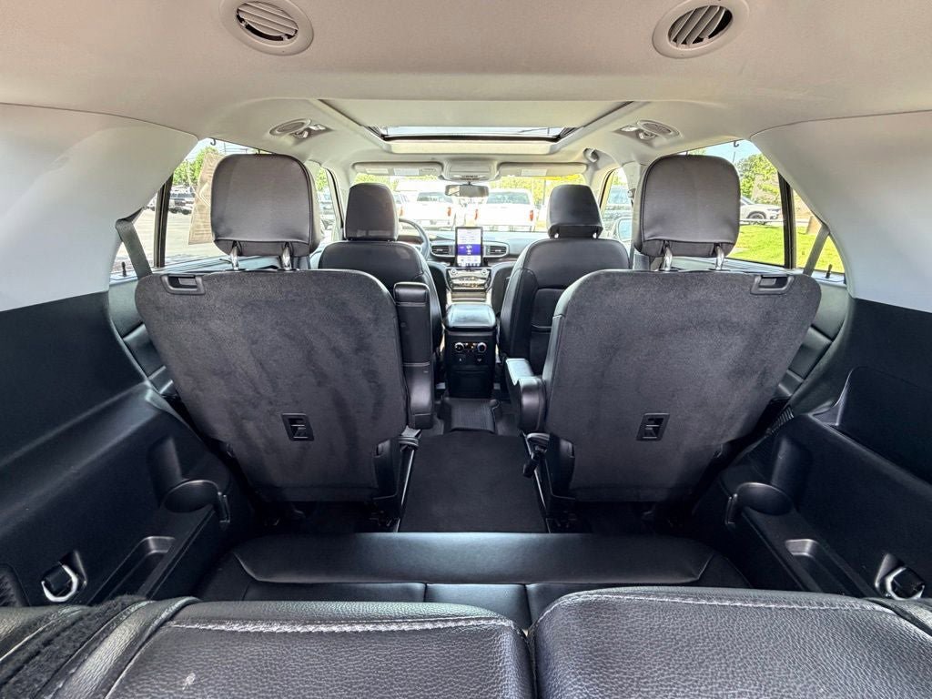 Certified 2023 Ford Explorer Limited w/ Limited Technology Package AWD/4WD image 38