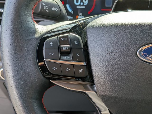 Certified 2025 Ford Explorer ST-Line image 18