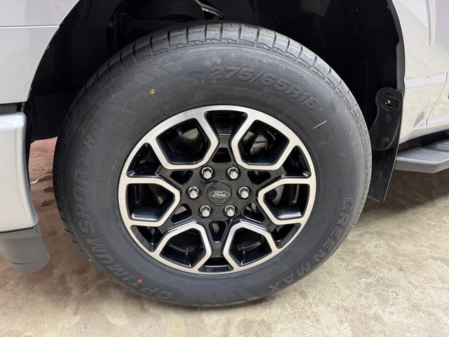 Certified 2022 Ford F150 XLT w/ Equipment Group 302A High image 29