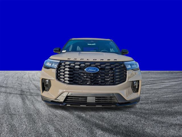 Certified 2026 Ford Explorer ST-Line w/ ST-Line Street Pack RWD image 9