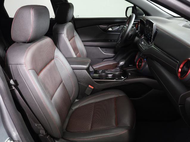 Used 2023 Chevrolet Blazer RS w/ Enhanced Convenience Package image 9