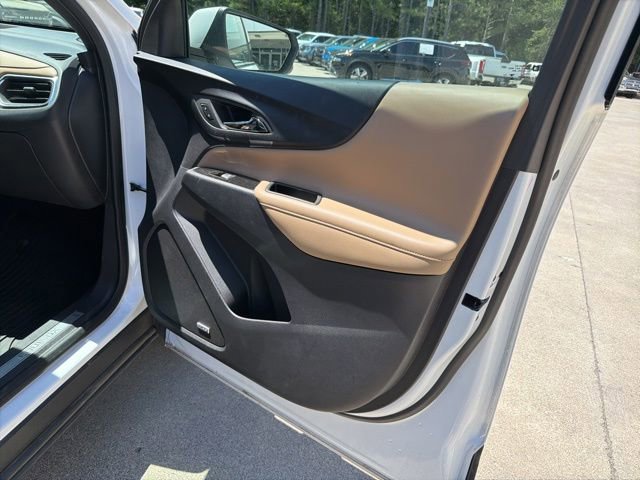 Used 2024 Chevrolet Equinox Premier FWD image 7