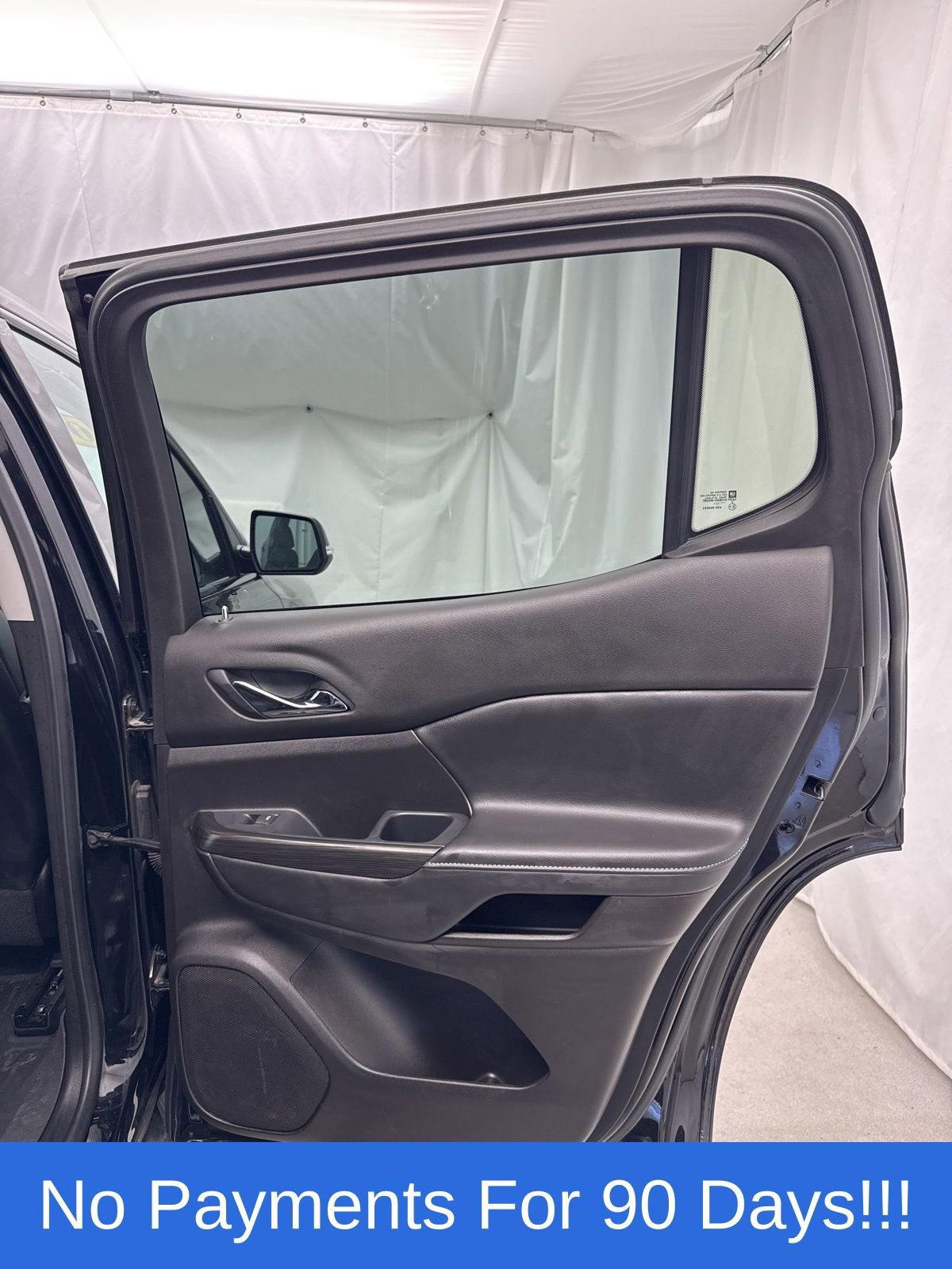Used 2021 GMC Acadia SLT w/ Elevation Edition AWD/4WD image 23