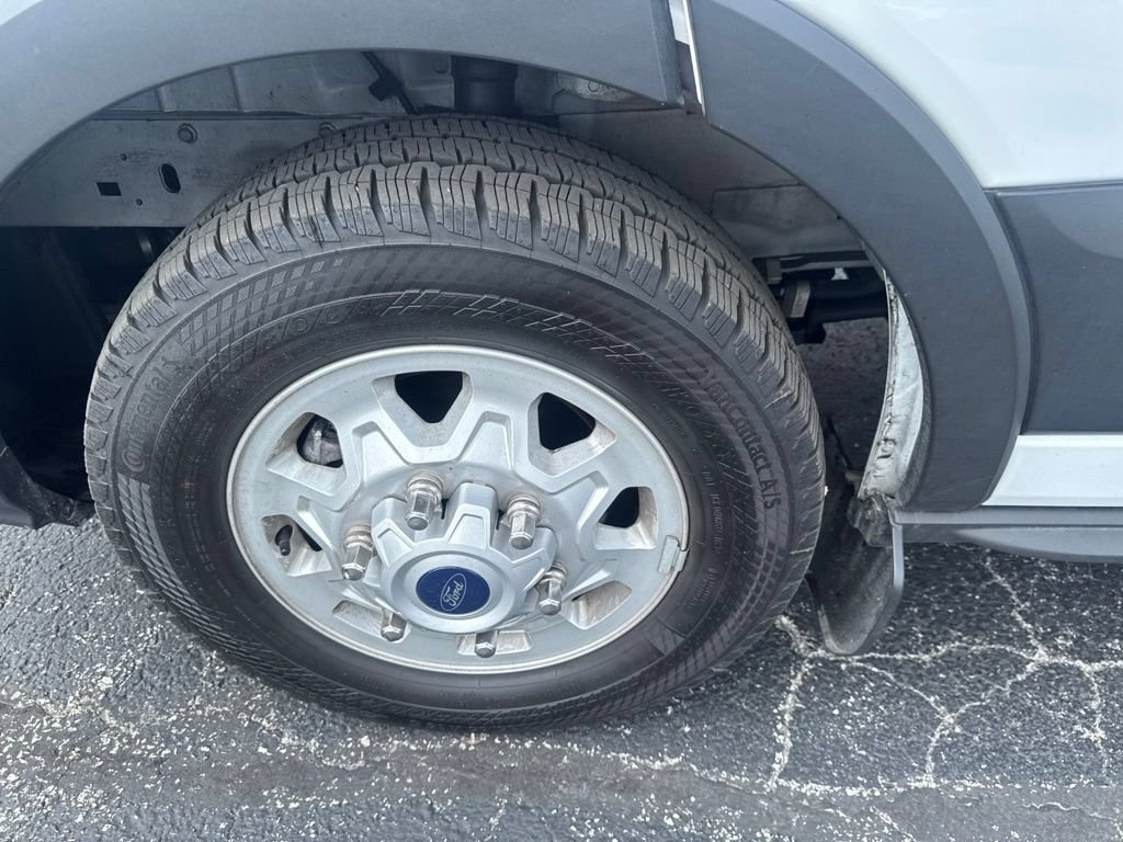 Certified 2025 Ford Transit 350 Low Roof AWD image 41