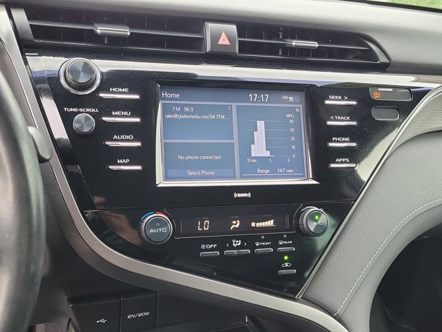 Used 2020 Toyota Camry SE FWD image 27