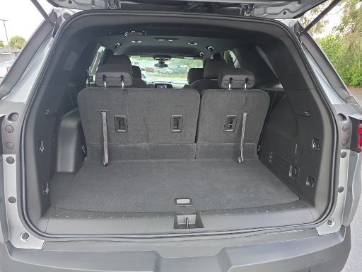 Used 2024 Chevrolet Traverse LT FWD image 20