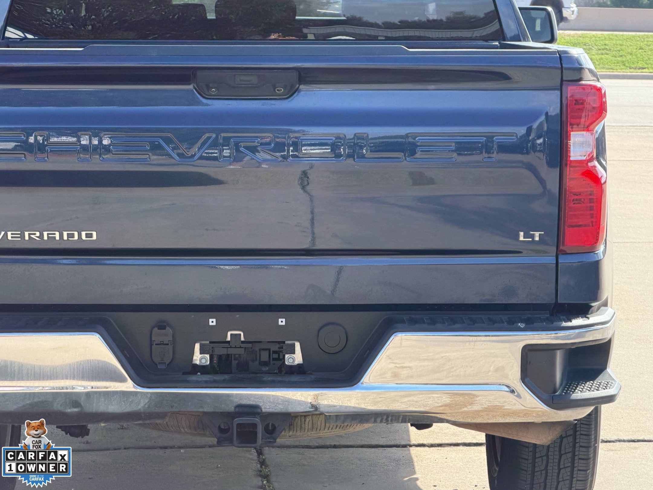 Used 2023 Chevrolet Silverado 1500 LT AWD/4WD image 10