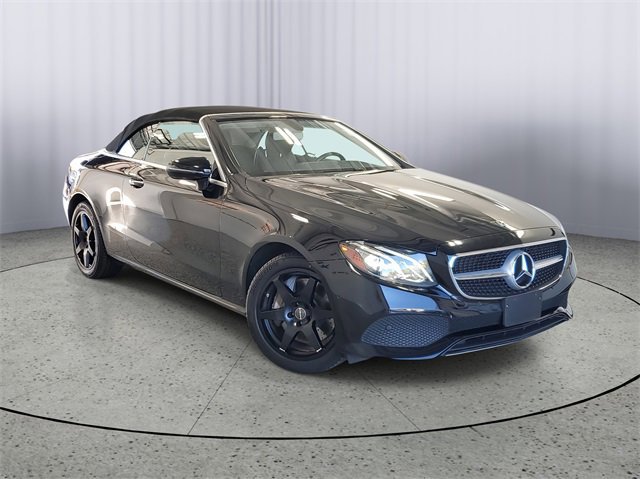 Used 2018 Mercedes-Benz E 400 4MATIC Cabriolet image 4