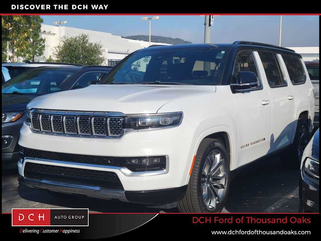 Used 2023 Jeep Grand Wagoneer L Series III w/ Rear Seat Video Group 1 AWD/4WD image 1