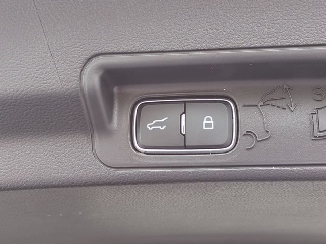 Certified 2026 Ford Explorer Active RWD image 15