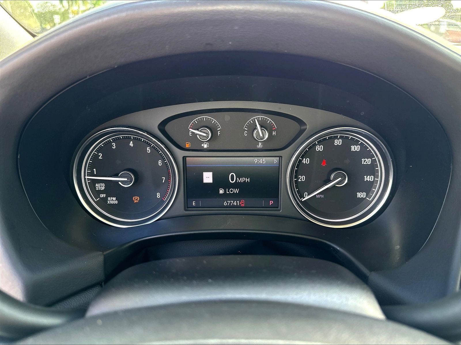 Used 2020 Buick Enclave Essence w/ Sound and Sites Package FWD image 17
