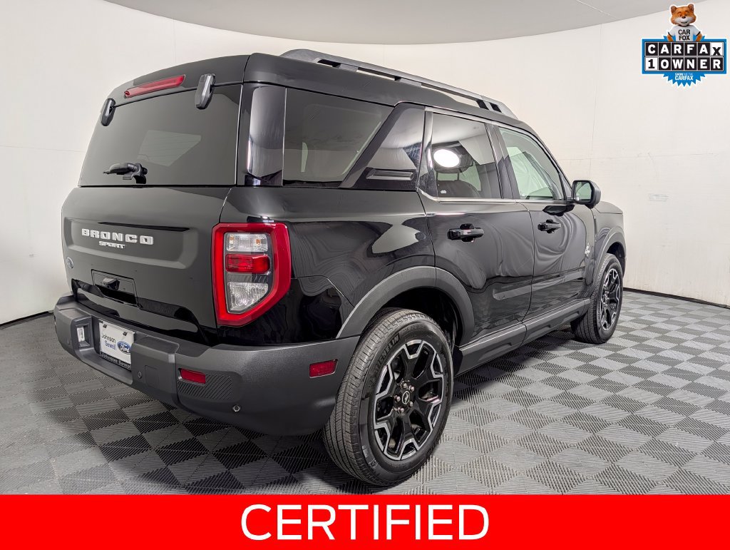Certified 2025 Ford Bronco Sport Outer Banks w/ Outer Banks Tech Package+ AWD/4WD image 2