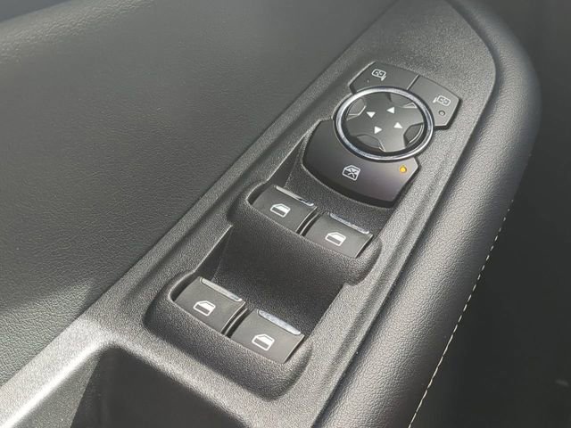 Certified 2022 Ford Edge ST w/ Equipment Group 401A image 25