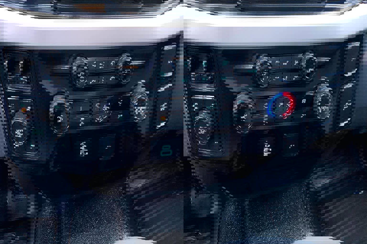 Certified 2024 Ford F250 XL w/ FX4 Off-Road Package image 28