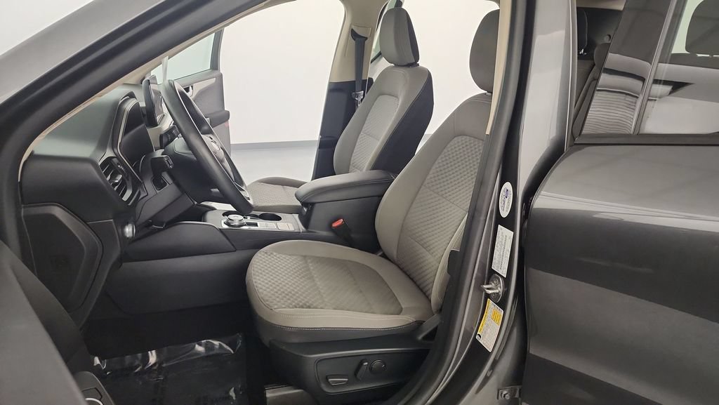 Certified 2020 Ford Escape SE AWD/4WD image 15