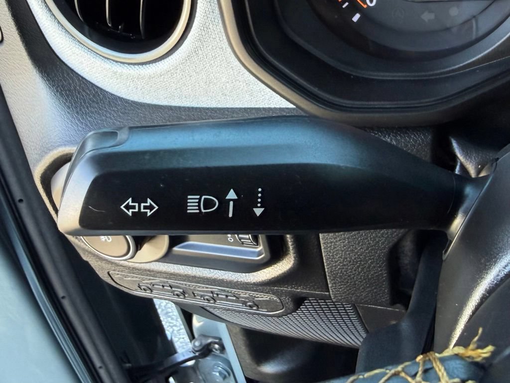 Used 2024 Jeep Wrangler Sport AWD/4WD image 23
