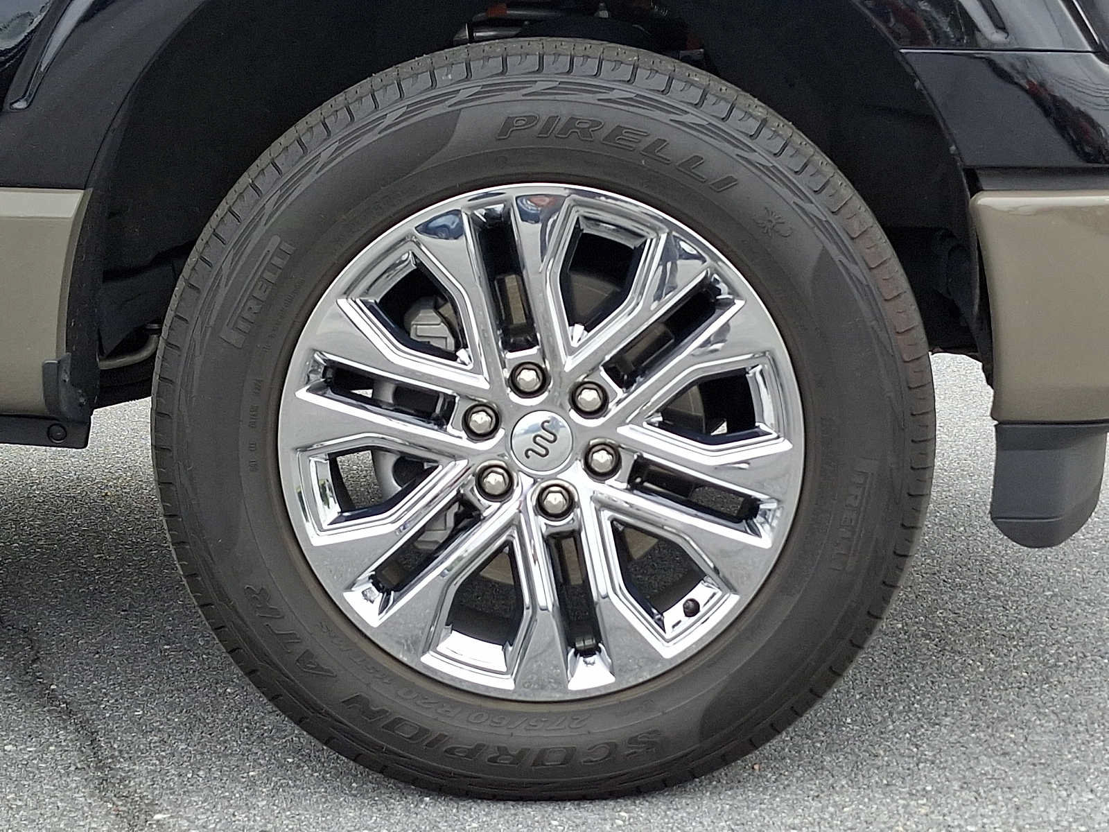 Certified 2025 Ford F150 King Ranch w/ FX4 Off-Road Package AWD/4WD image 8
