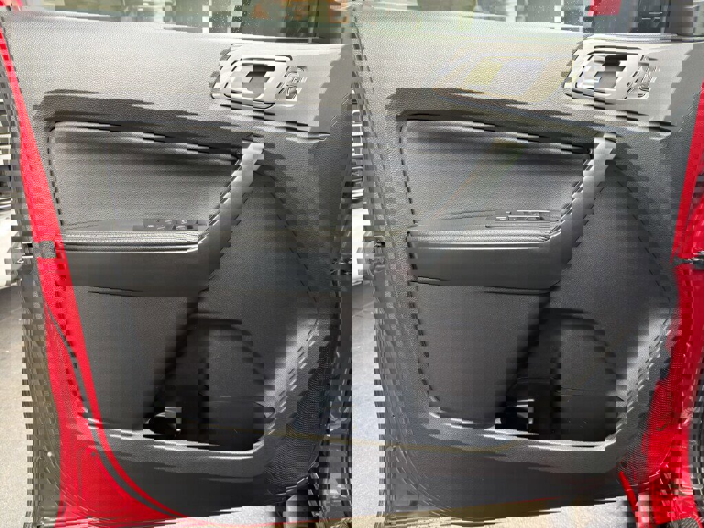 Certified 2020 Ford Ranger Lariat w/ Equipment Group 501A Mid image 20