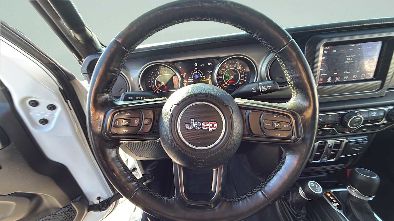 Used 2021 Jeep Gladiator Sport image 26