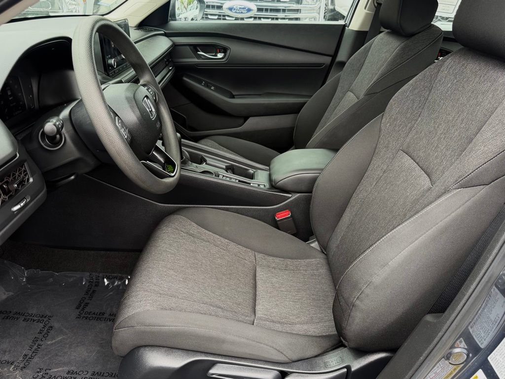 Used 2025 Honda Accord LX image 17