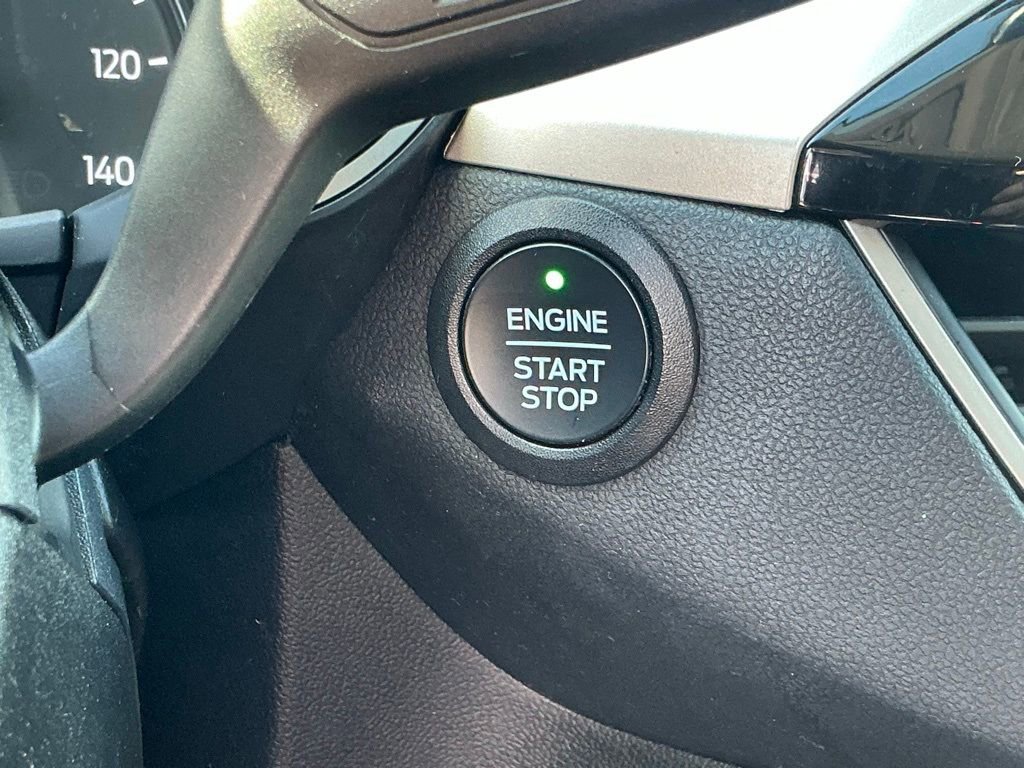 Certified 2022 Ford Escape SE FWD image 34