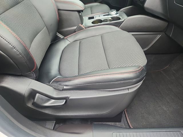 Certified 2023 Ford Escape ST-Line w/ Tech Pack #1 AWD/4WD image 33