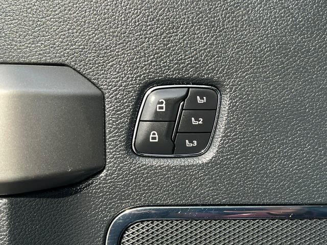 Certified 2022 Ford F450 Lariat w/ Lariat Ultimate Package image 25