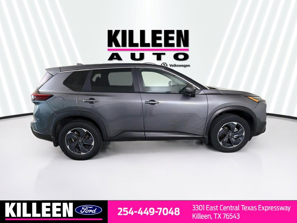 Used 2025 Nissan Rogue SV FWD image 10