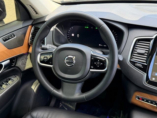 Used 2023 Volvo XC90 B6 Plus w/ Protection Package Premier AWD/4WD image 19