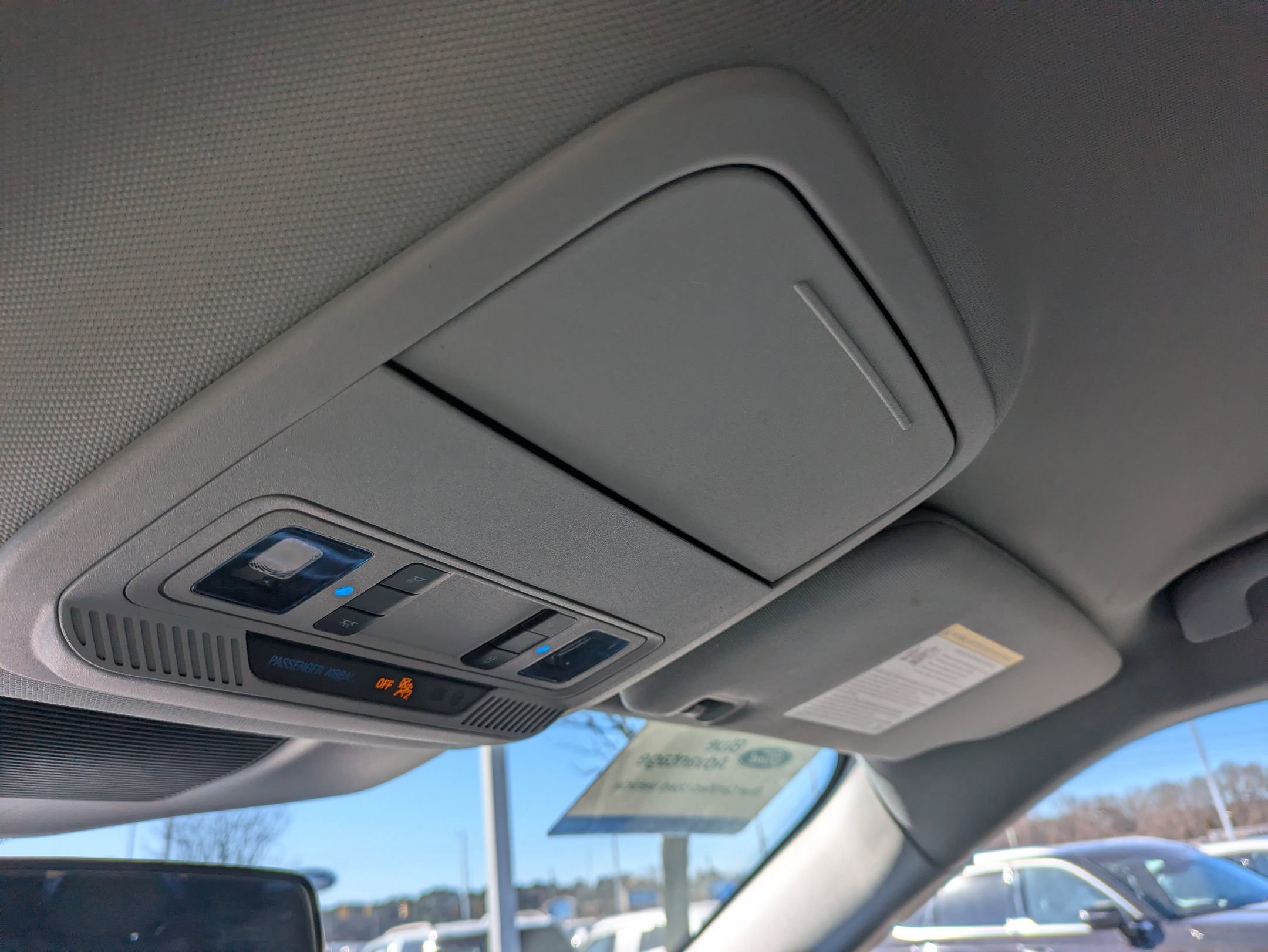 Certified 2020 Ford Explorer XLT w/ Comfort Package image 25