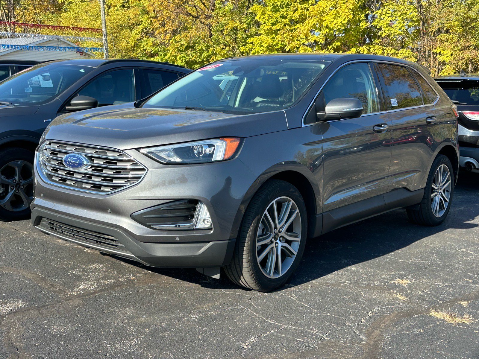 Certified 2023 Ford Edge Titanium w/ Class II Trailer Tow Package AWD/4WD image 3