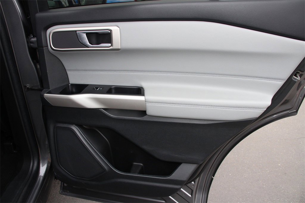 Certified 2023 Ford Explorer XLT w/ Equipment Group 202A image 26