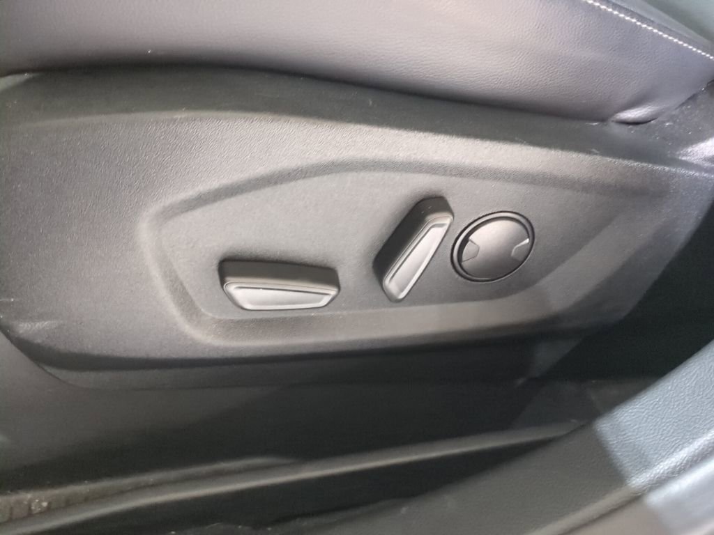 Certified 2022 Ford Edge SEL w/ Convenience Package image 15