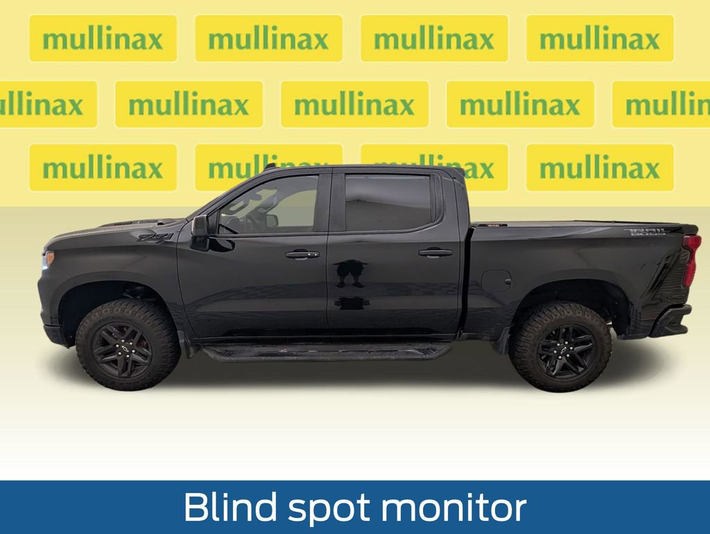 Used 2023 Chevrolet Silverado 1500 LT Trail Boss w/ LT Trail Boss Premium Package AWD/4WD image 11