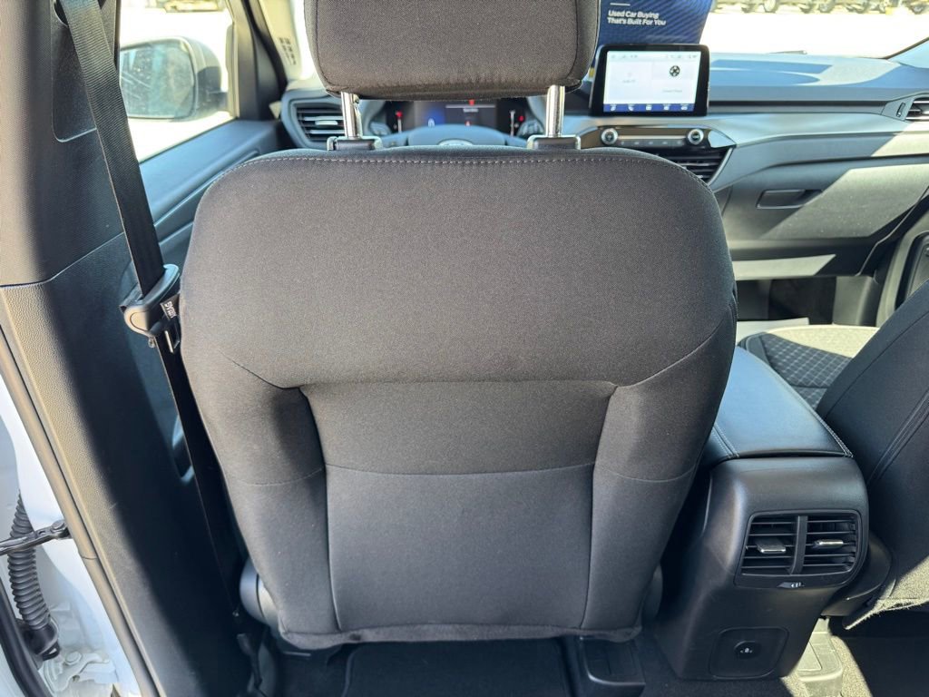 Certified 2025 Ford Escape Active AWD/4WD image 31