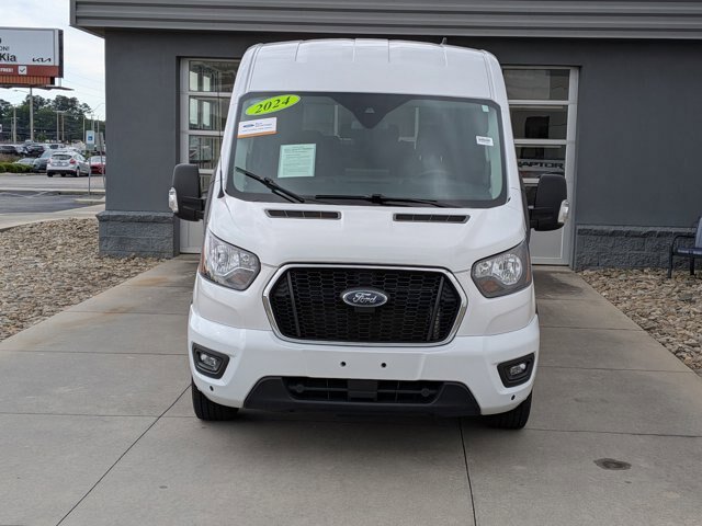Certified 2024 Ford Transit 350 XLT RWD image 9