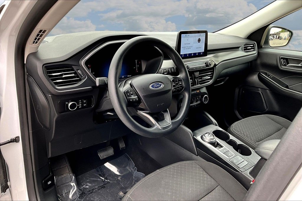 Certified 2025 Ford Escape Active FWD image 19