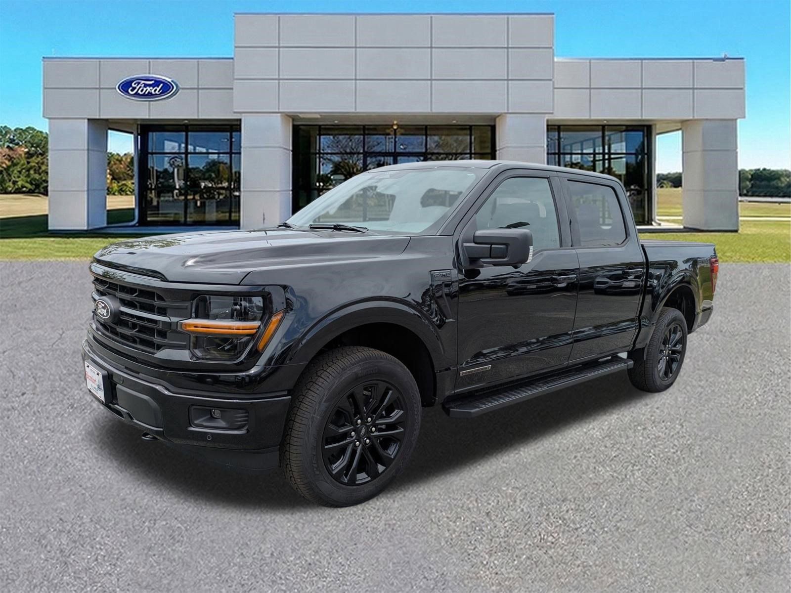 Certified 2025 Ford F150 XLT w/ Equipment Group 302A MID AWD/4WD image 4