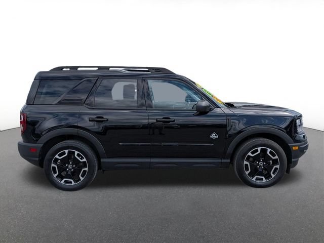 Certified 2023 Ford Bronco Sport Outer Banks w/ Tech Package AWD/4WD image 2