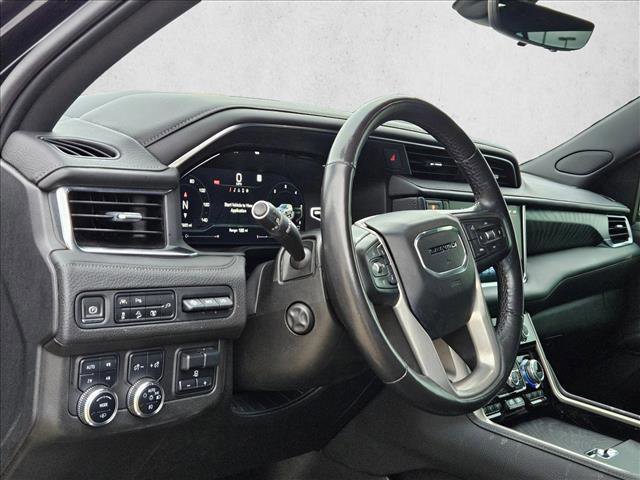 Used 2022 GMC Yukon Denali w/ Denali Ultimate Package image 11