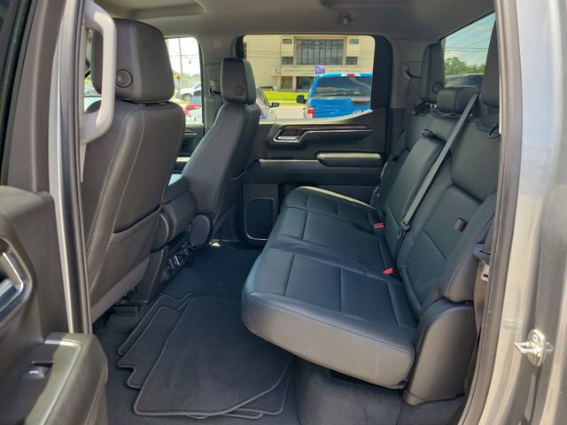 Used 2025 GMC Sierra 1500 SLT RWD image 11